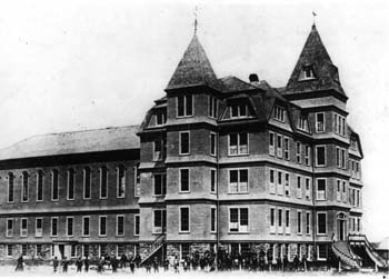 Le deuxième édifice du Collège Sainte-Anne (Nouvelle-Écosse, Canada) 